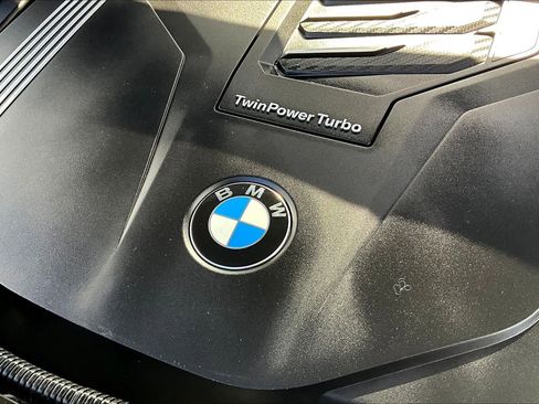 Used 2019 BMW X5 xDrive40i w/ Premium Package 2 image 32