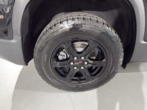 Used 2023 GMC Acadia AT4 w/ Technology Package AWD/4WD image 14