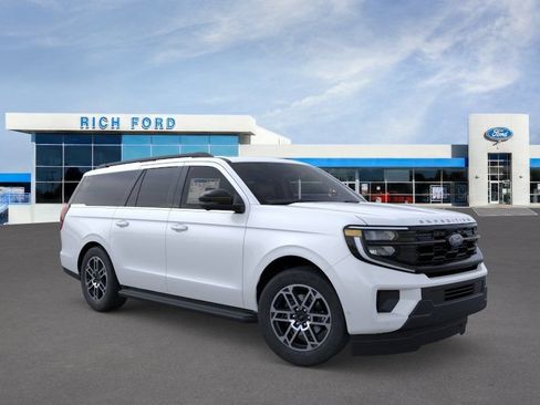 New 2026 Ford Expedition Max Active AWD/4WD image 7