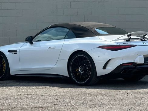 Used 2022 Mercedes-Benz SL 63 AMG 4MATIC image 8