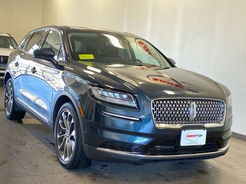 Used 2022 Lincoln Nautilus Reserve image 2