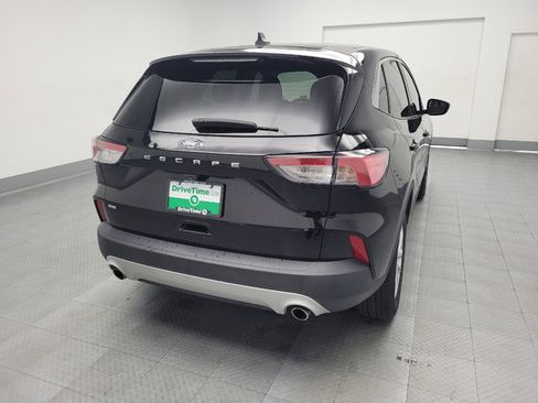 Used 2021 Ford Escape SE image 7