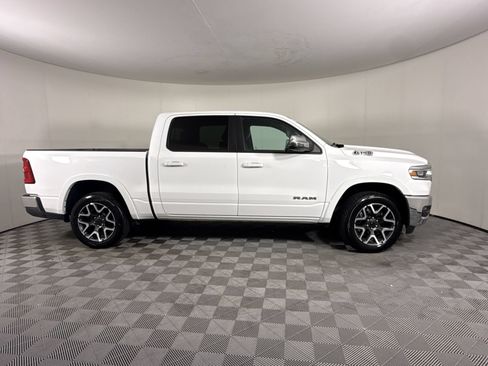 Used 2025 RAM 1500 Laramie AWD/4WD image 8