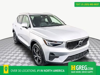 Used 2025 Volvo XC40 B5 Core