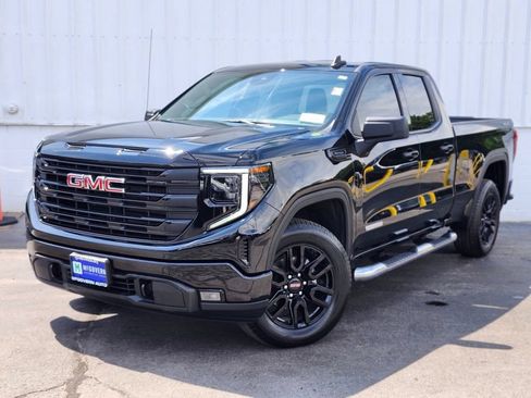 Used 2026 GMC Sierra 1500 Elevation AWD/4WD image 1