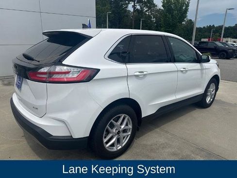 Certified 2024 Ford Edge SEL AWD/4WD image 6