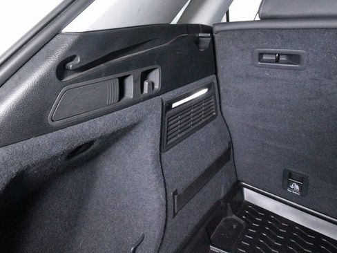 Used 2022 Audi Q5 2.0T Premium Plus image 35