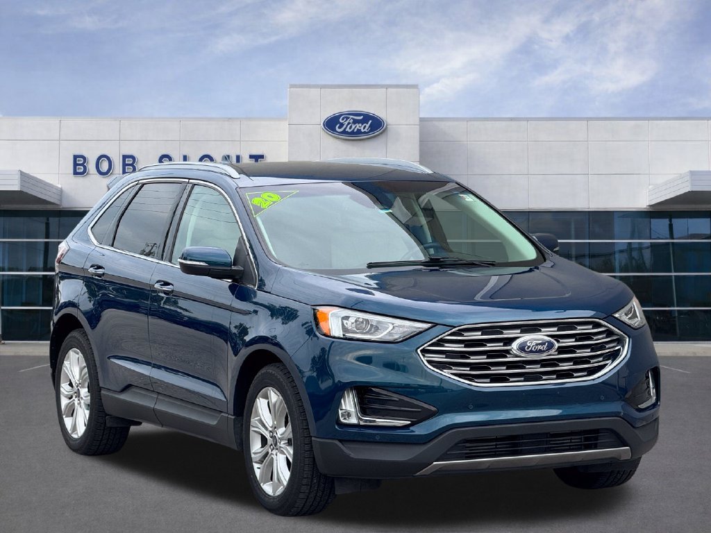 Used 2020 Ford Edge Titanium FWD image 2