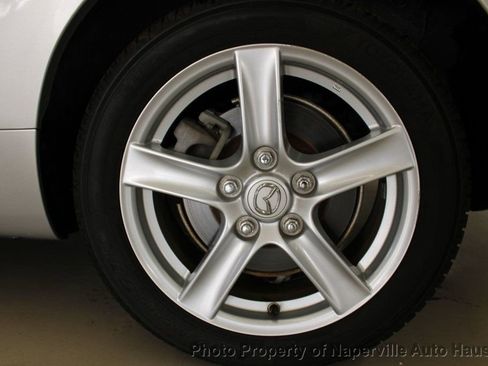 Used 2006 MAZDA MX-5 Miata Touring image 31