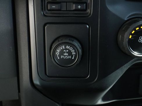 Used 2024 Ford F350 XL w/ XL Chrome Package image 12