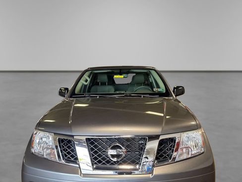 Used 2020 Nissan Frontier SV RWD image 15