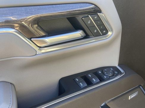 Certified 2024 Chevrolet Silverado 1500 LTZ image 24