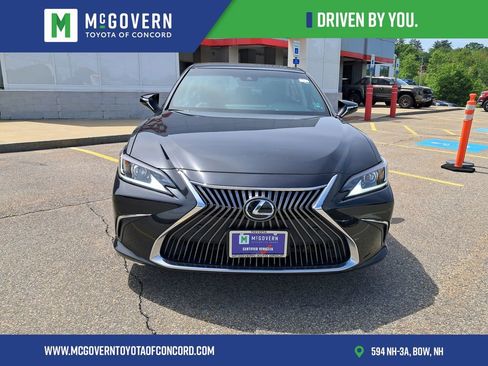 Used 2021 Lexus ES 350 w/ Premium Package FWD image 11