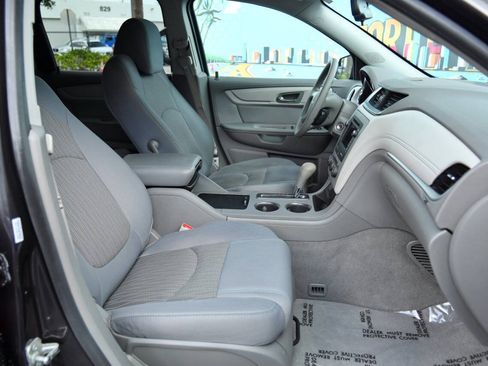 Used 2014 Chevrolet Traverse LS FWD image 35