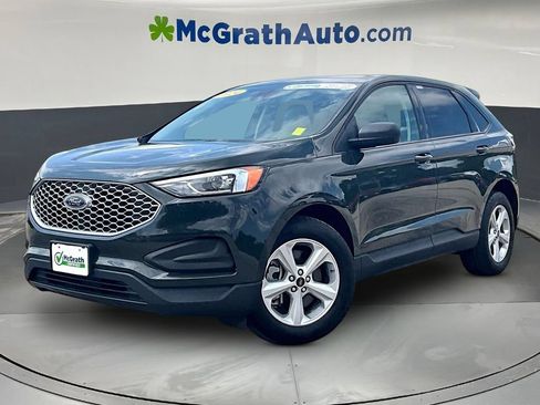 Used 2024 Ford Edge SE w/ Cargo Accessory Package AWD/4WD image 3
