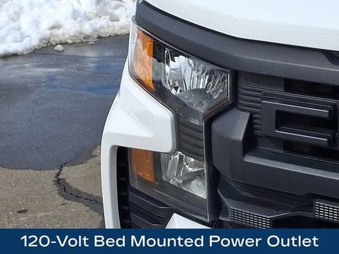 Used 2022 Chevrolet Silverado 1500 Custom image 12