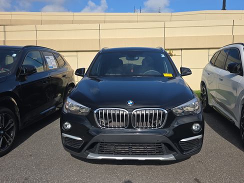 Used 2017 BMW X1 sDrive28i FWD image 2