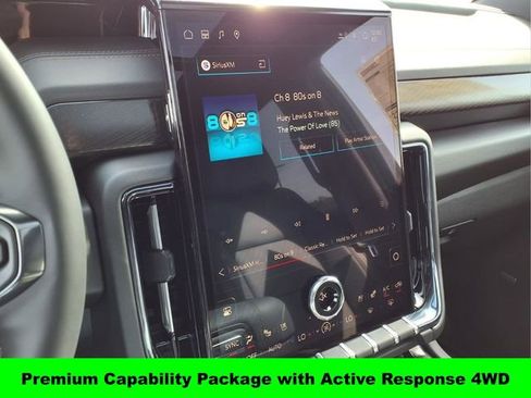 New 2026 GMC Yukon XL AT4 w/ AT4 Premium Plus Package AWD/4WD image 10