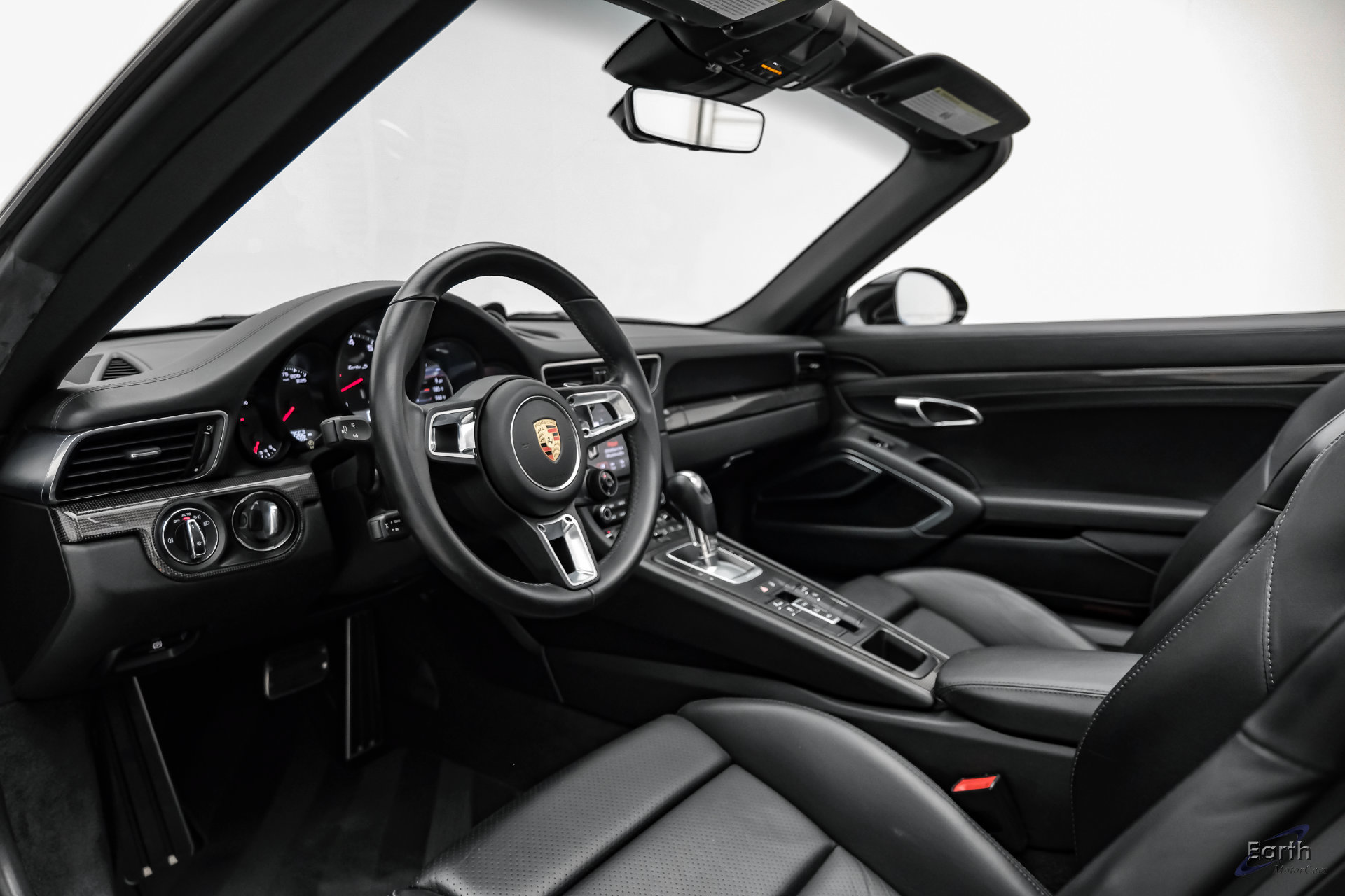 Used 2019 Porsche 911 Turbo S AWD/4WD image 42