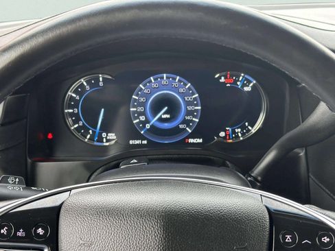 Used 2016 Cadillac Escalade ESV Luxury image 29