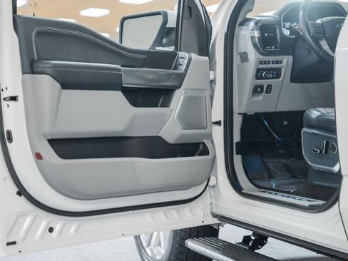 Used 2021 Ford F150 Limited image 48