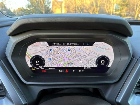 Used 2025 Audi Q4 e-tron Premium w/ Convenience Package image 16