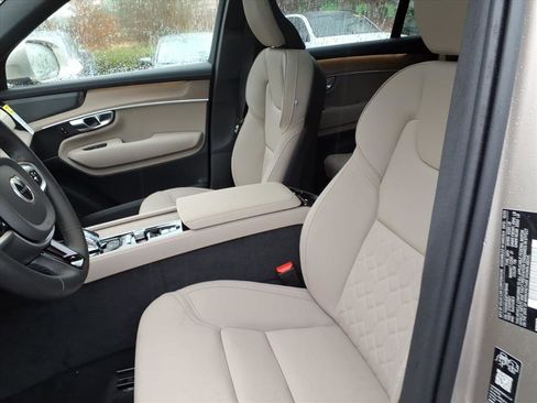 New 2026 Volvo XC90 T8 Plus w/ Protection Package Premier image 17