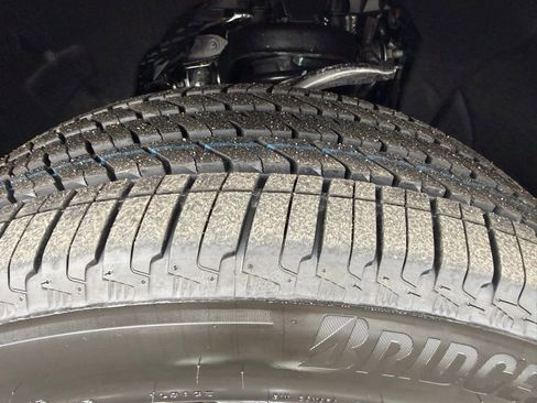 New 2026 GMC Sierra 1500 Denali Ultimate w/ LPO, Black Badging Package image 40