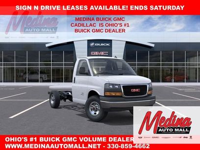 New 2026 GMC Savana 3500 Work Van w/ Driver Convenience Package