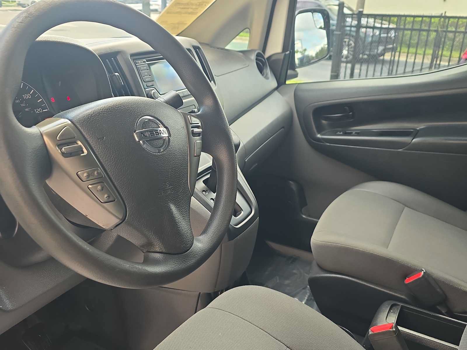 Used 2019 Nissan NV200 SV FWD image 11