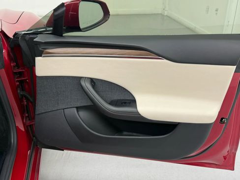 Used 2021 Tesla Model S Plaid AWD/4WD image 20