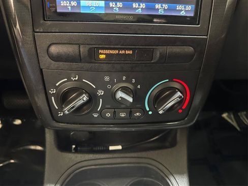 Used 2007 Pontiac G5 FWD image 25