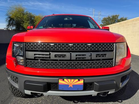Used 2010 Ford F150 Raptor image 2