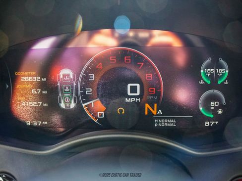 Used 2019 McLaren 570S Spider image 27