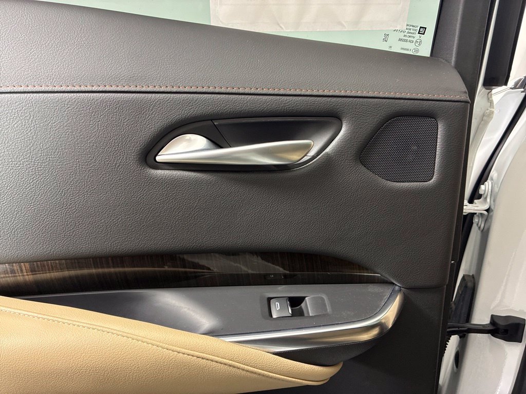 Used 2024 Cadillac XT4 Premium Luxury FWD image 27