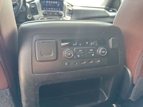 Used 2019 Chevrolet Tahoe Premier w/ Premier Plus Edition AWD/4WD image 23