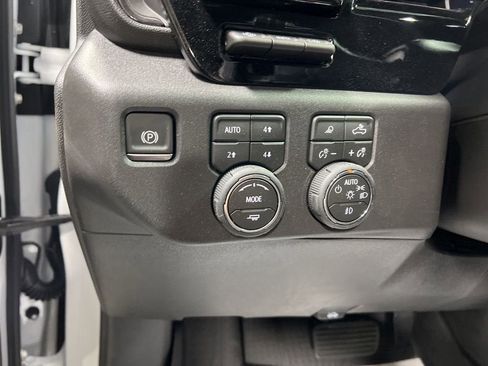 New 2026 Chevrolet Silverado 1500 ZR2 w/ LPO, Dark Essentials Package AWD/4WD image 31