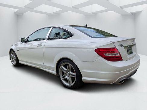 Used 2015 Mercedes-Benz C 250 Coupe image 5