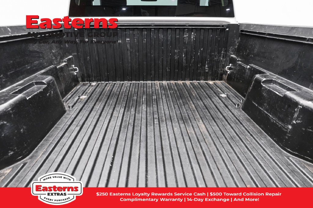 Used 2025 Toyota Tacoma SR RWD image 10