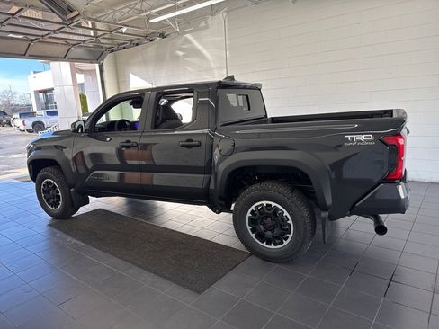 New 2026 Toyota Tacoma TRD Off-Road image 5