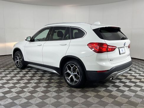 Used 2019 BMW X1 xDrive28i w/ Convenience Package AWD/4WD image 9