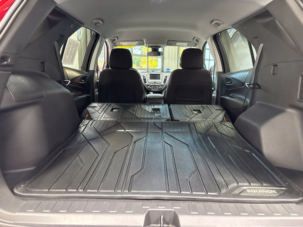 Used 2024 Chevrolet Equinox LT w/ LPO, Floor Liner Package AWD/4WD image 39