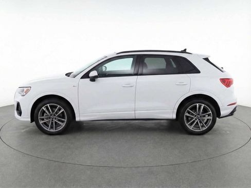 Used 2024 Audi Q3 2.0T Premium image 6