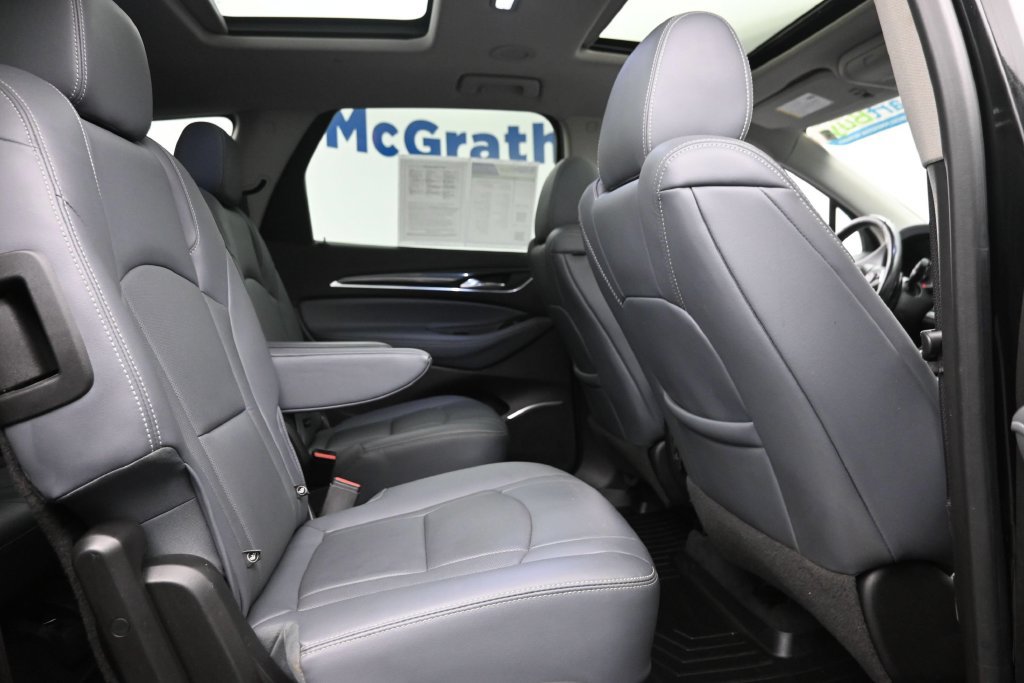 Used 2021 Buick Enclave Premium w/ Sun and Sites Package AWD/4WD image 10