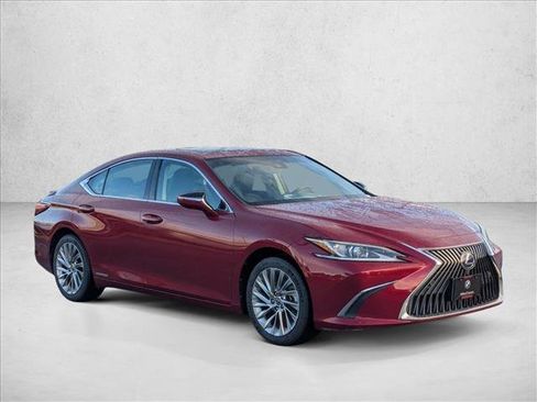 Used 2019 Lexus ES 300h ES 300h Luxury image 3