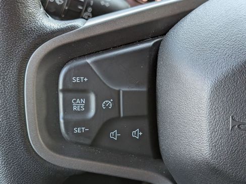 Used 2022 Ford Bronco Big Bend image 17