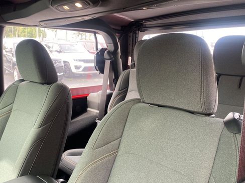 Certified 2025 Jeep Wrangler Sport image 9