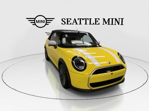 New 2026 MINI Cooper S image 2