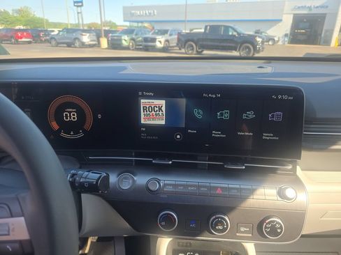 Used 2024 Hyundai Kona SE AWD/4WD image 11