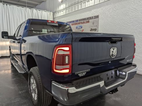 Used 2024 RAM 2500 Big Horn w/ Level 2 Equipment Group image 11